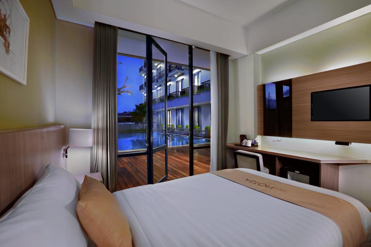 Aston Inn Mataram Kültér fotó