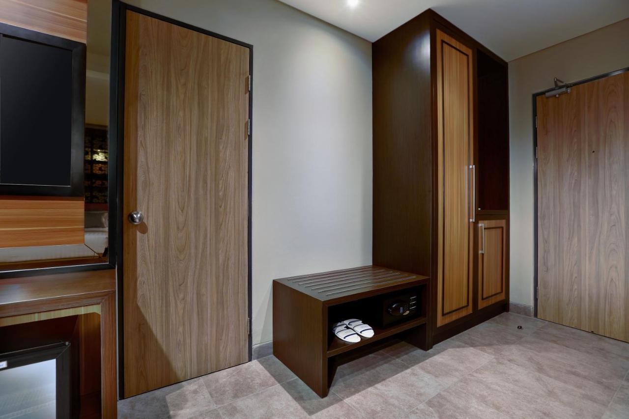 Aston Inn Mataram Kültér fotó