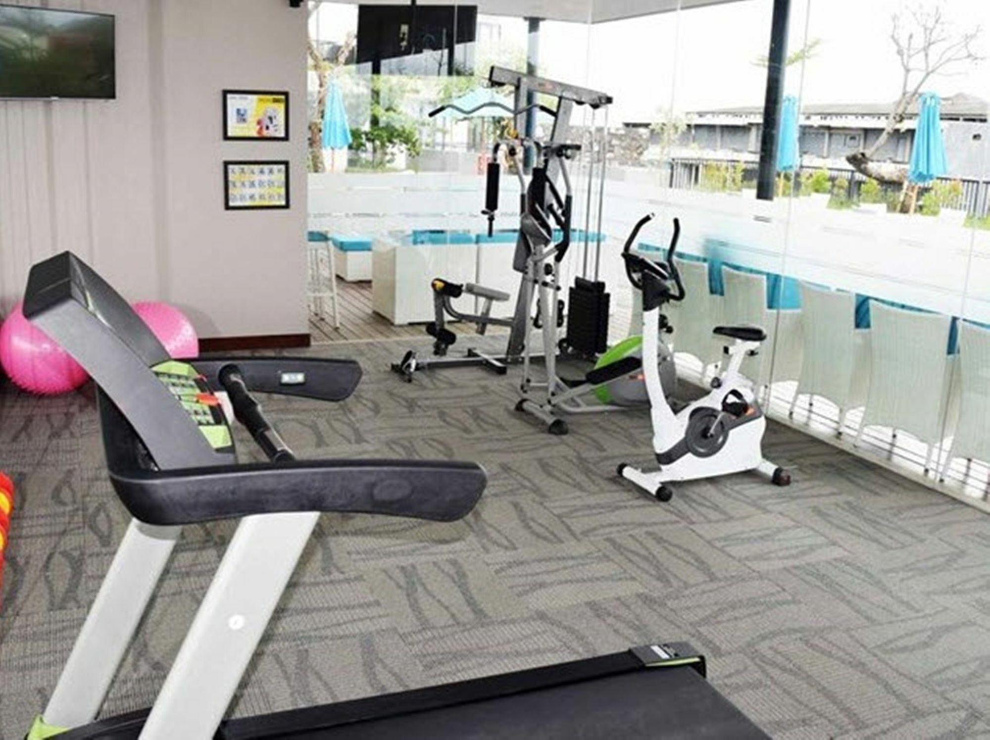Aston Inn Mataram Kültér fotó